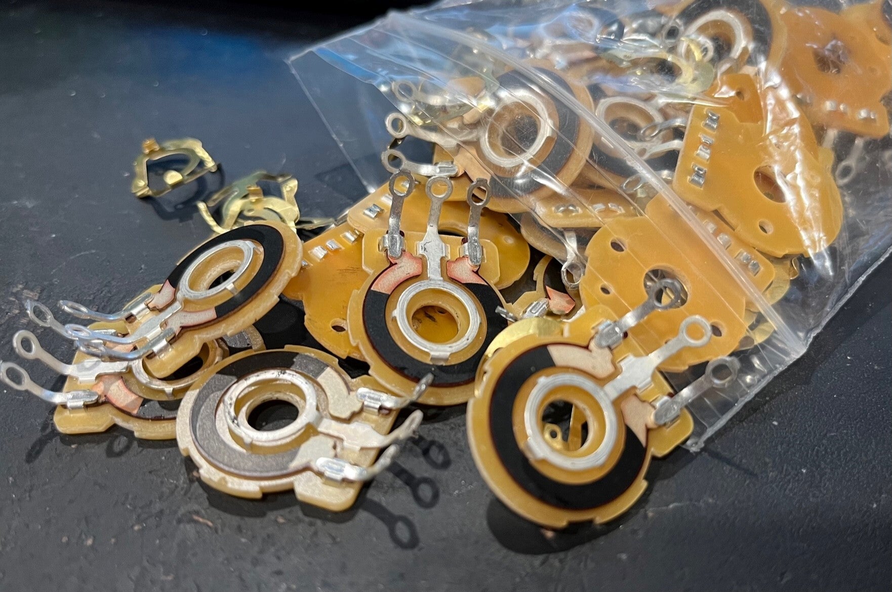 CTS Potentiometer Tracks and Wipers Nostalgic Guitars